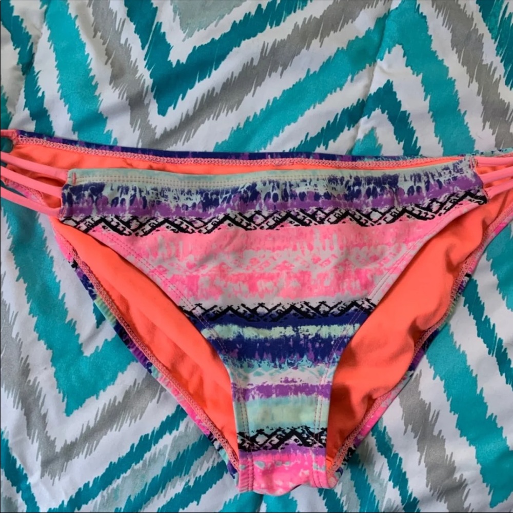 Multicolored Size Large Swim Bottoms